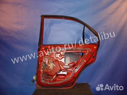Дверь задняя правая Mitsubishi Carisma рестайлинг