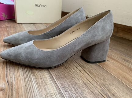 Замшевые туфли