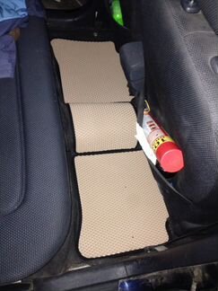 Новые коврики в салон Toyota BB