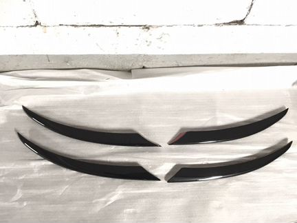 Накладки переднего бампера AMG w205