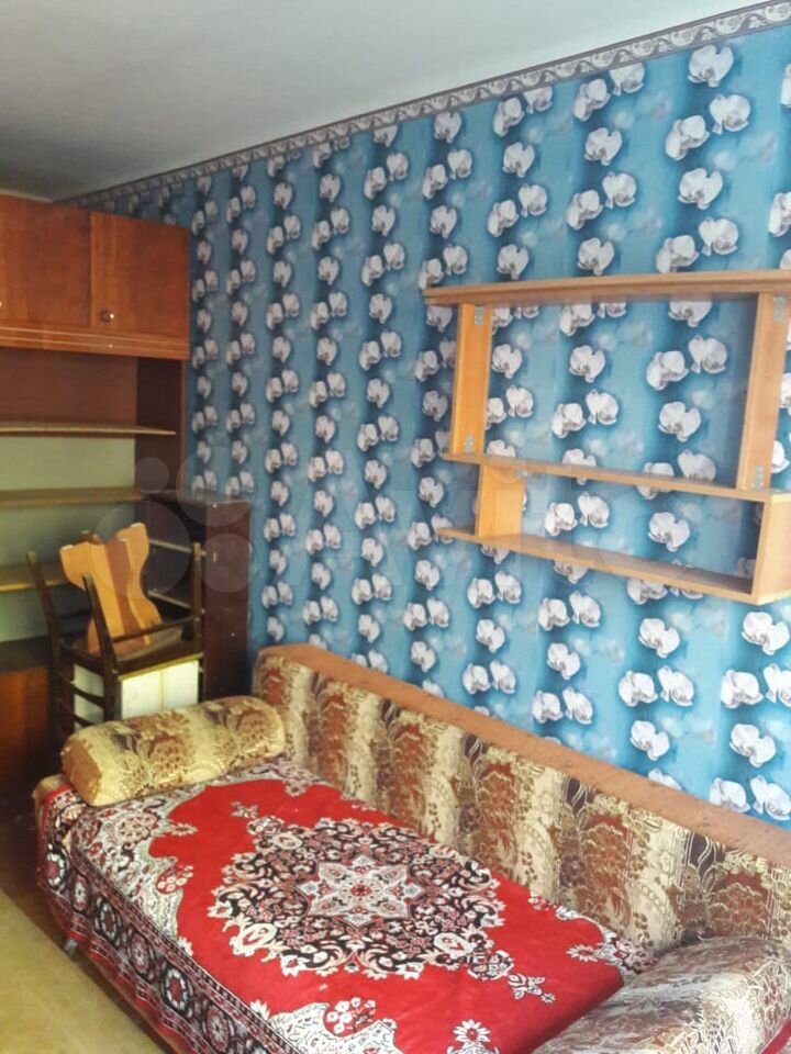 9-к, 2/5 эт. в Омске> Комната 18 м² в > 9-к, 2/5 эт.
